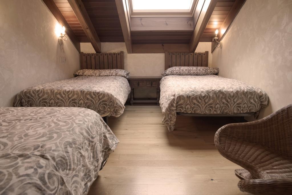 La Casona Del Tormes Villa Almenara de Tormes Bagian luar foto