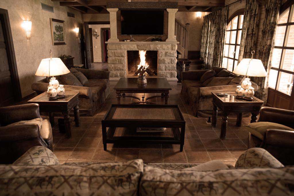 La Casona Del Tormes Villa Almenara de Tormes Bagian luar foto