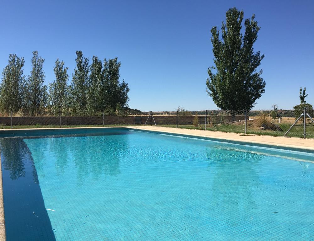 La Casona Del Tormes Villa Almenara de Tormes Bagian luar foto